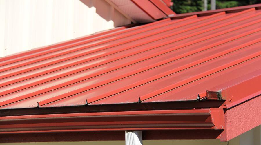 Roof Gutter Cleaning in Limestone, ME